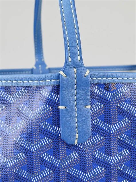 goyard repllica scart|how to identify a Goyard.